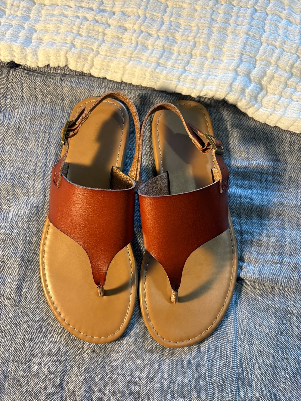 Sonoma Goods For Life thong sandals women’s size 7